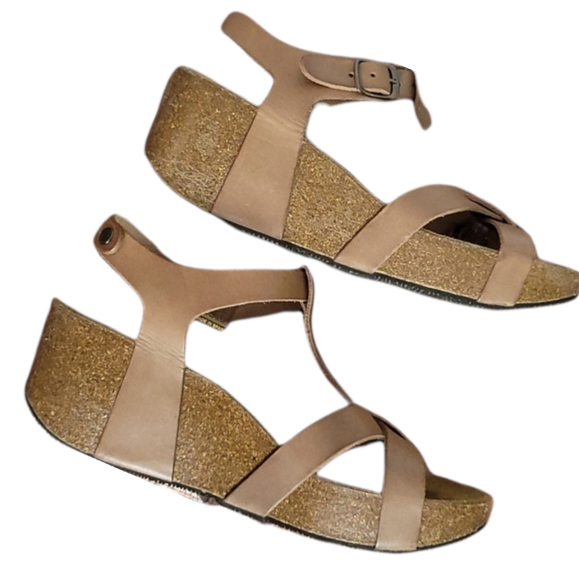 lola sabbia Shoes - LOLA SABIA For ERIC MICHAEL Cork Heel Wedge Sandal